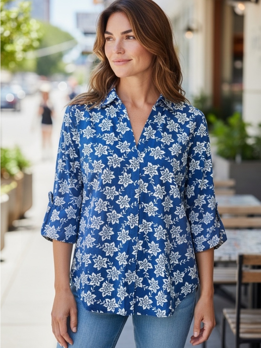 Croft & Barrow Blue Floral Blouse Women’s L Academia Teacher Back to School Top
